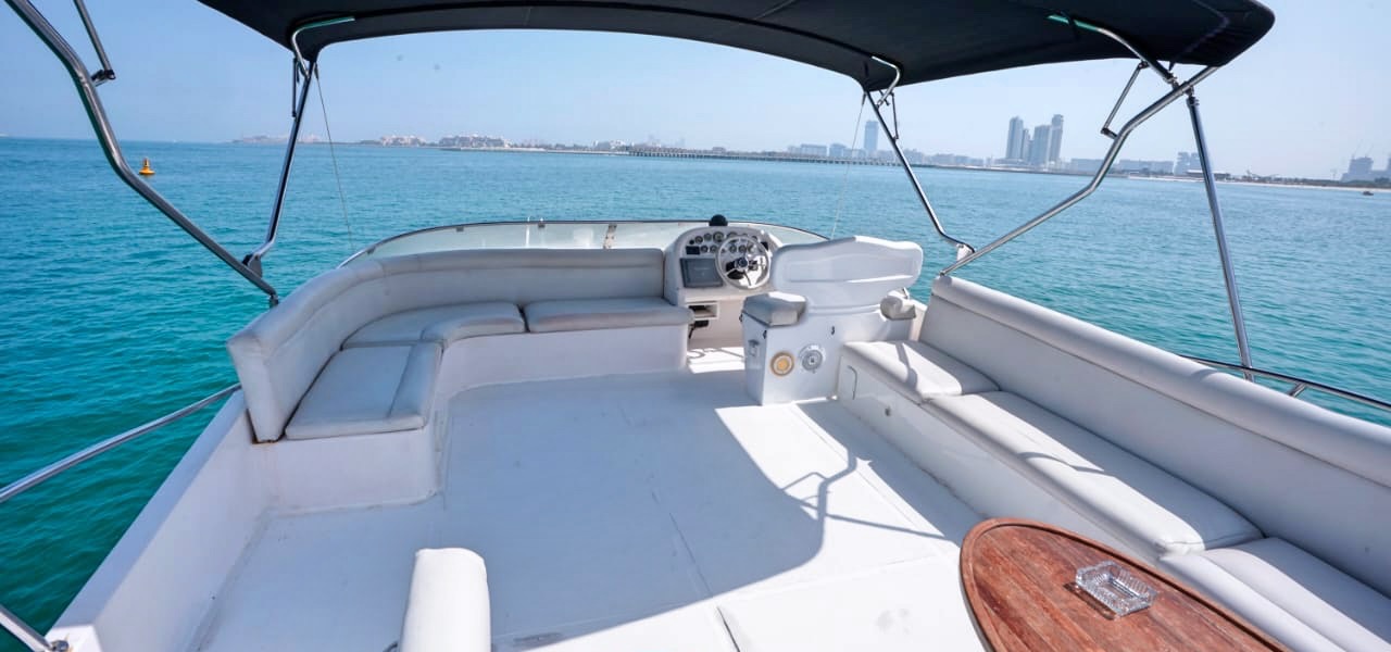 Dubai Yacht Tour